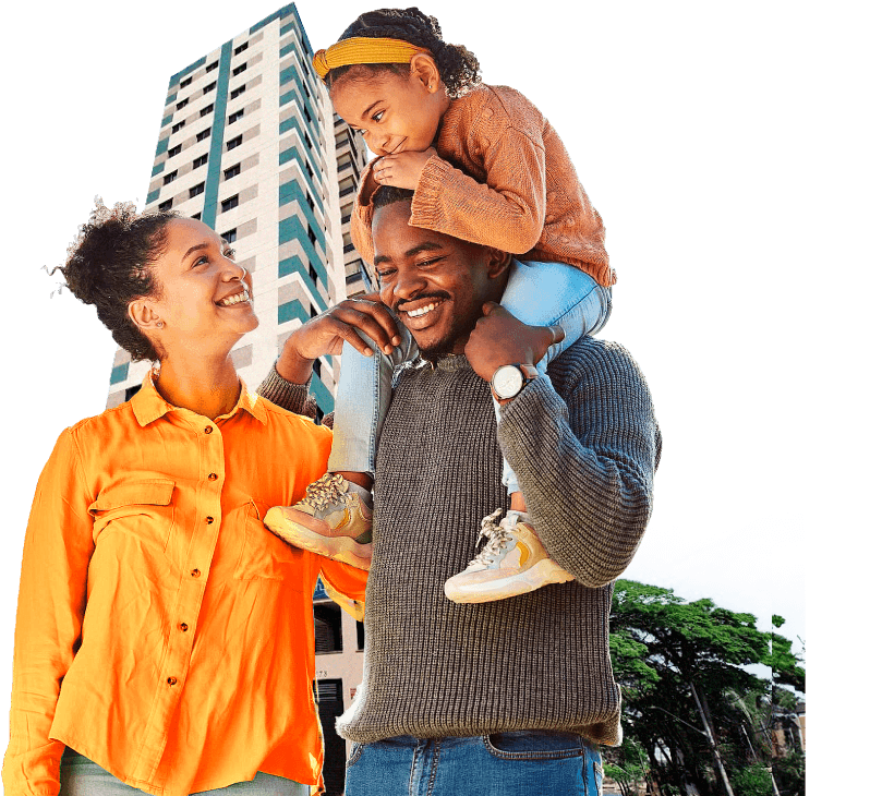 Foto de casal feliz com seu empreendimento.
